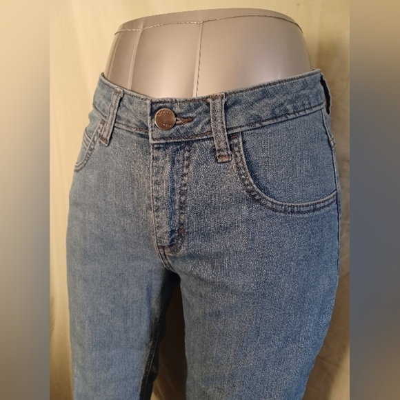 Riders by Lee Light Blue Cropped Capri Denim Jeans - Picture 2 of 10